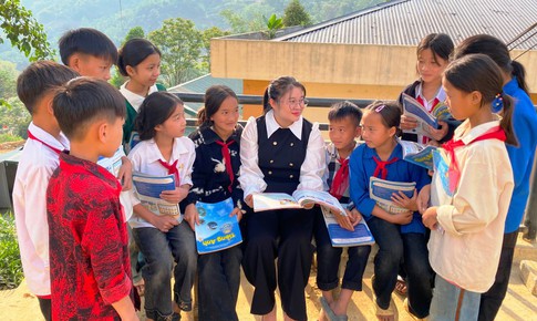 Tương lai ‘mong manh’ của hơn 3 nghìn giáo viên hợp đồng tại Thanh Hóa