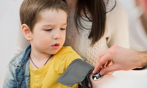 Trẻ có nguy cơ tăng huyết áp nếu mẹ bị béo phì, đái tháo đường và tăng huyết áp khi mang thai