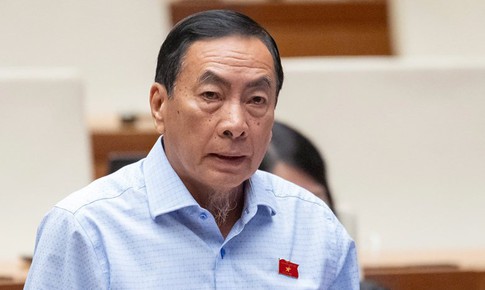 Không thể chấp nhận việc cán bộ, công chức làm việc theo kiểu cầm chừng mà vẫn được đánh giá hoàn thành nhiệm vụ