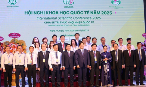 'Chia sẻ tri thức – Hội nhập quốc tế'