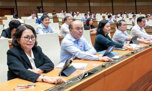 Tuần này, Quốc hội quyết việc rút ngắn nhiệm kỳ Quốc hội và ngày bầu cử ĐBQH, đại biểu HĐND