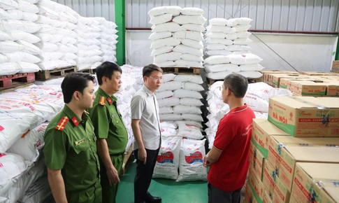 Nhiều nguy cơ sức khỏe tiềm ẩn với mì chính không rõ nguồn gốc