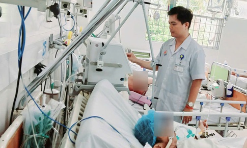 Chuyện bác sĩ túc trực ở nơi sự sống mong manh nhất