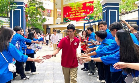Hà Nội đổi mới tuyển sinh lớp 10: Công bố điểm thi, điểm chuẩn cùng ngày