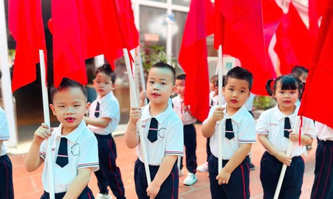 Đường dây nóng hỗ trợ phụ huynh Hà Nội trong tuyển sinh đầu cấp