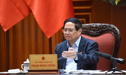 Thủ tướng: Ưu tiên bố trí trụ sở dôi dư cho y tế, giáo dục khi thực hiện sắp xếp