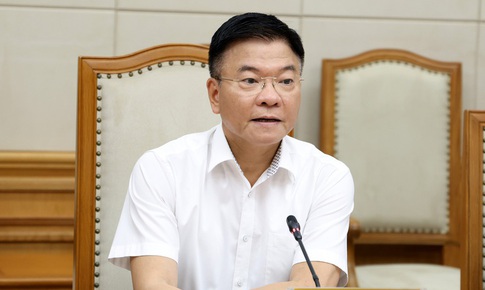 Phó Thủ tướng: Cần phân cấp nhiều hơn cho địa phương trong lĩnh vực y tế
