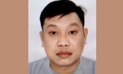 Nhân viên mang hàng đi giao rồi…biến mất