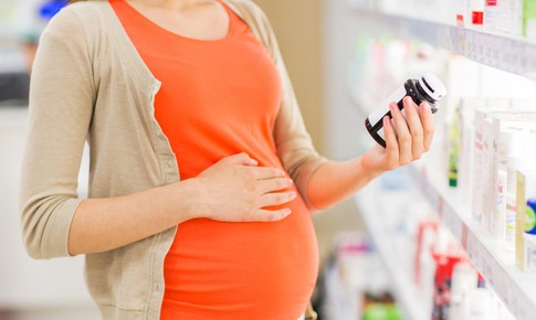 Phụ nữ mang thai bị nhiễm khuẩn tiết niệu có nguy hiểm?