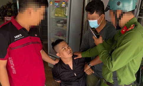 Bắt giữ đối tượng bị truy nã khi đang ở quán cà phê