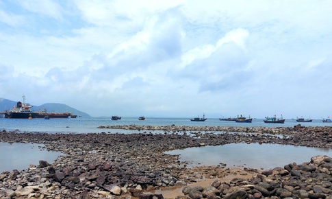 Yêu cầu thu gom dầu, trục vớt tàu Công Thành 07