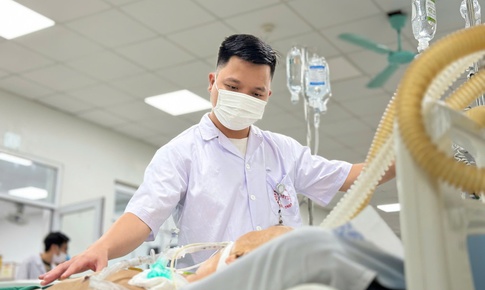 Hai thanh niên khỏe mạnh nguy kịch vì biến chứng thủy đậu