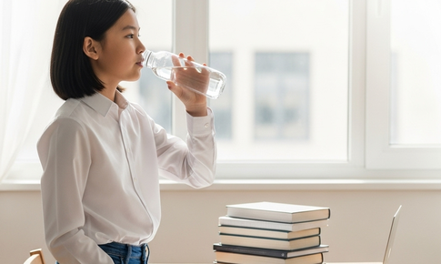 5 đồ uống lành mạnh giúp sĩ tử tỉnh táo và tập trung hơn
