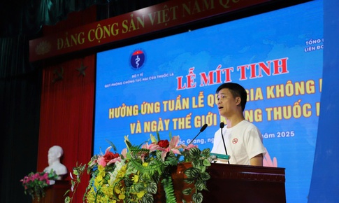 Phòng, chống tác hại thuốc lá là đầu tư cho tương lai