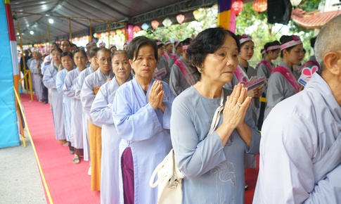 Gần 300 người phải cấp cứu khi tham gia Đại lễ Vesak