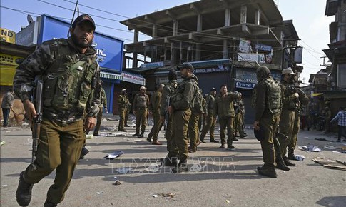 Pakistan bắt nhiều binh sĩ Ấn Độ làm tù binh