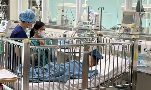 Sức khoẻ bệnh nhi bị xe cán qua ở Nam Định thế nào?