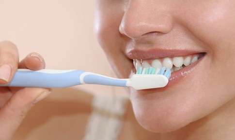 Không đánh răng vào thời điểm này kẻo hỏng răng