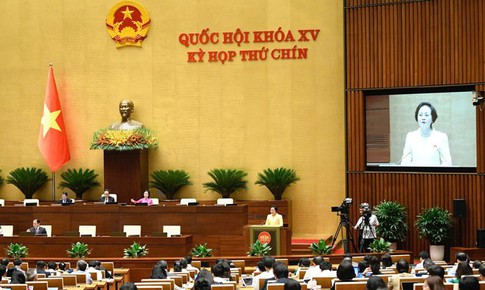 Xóa bỏ 'biên chế suốt đời', liên thông cán bộ, công chức cấp xã với cấp tỉnh