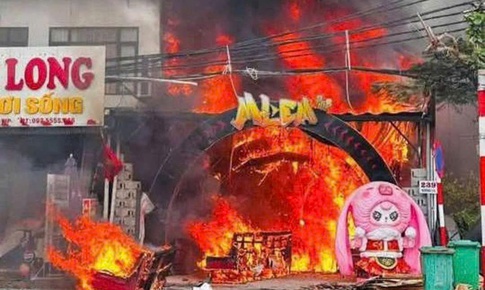 Tin mới về vụ cháy quán bar ở Cát Bà