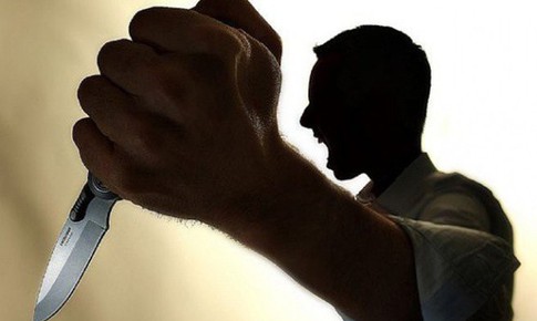 Thanh niên 2K dùng dao chém tử vong mẹ vợ và hàng xóm