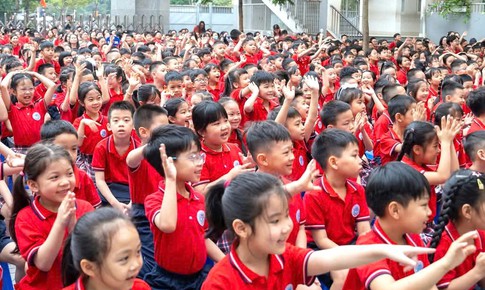 Địa phương nào có chính sách miễn học phí toàn diện từ mầm non đến lớp 12?