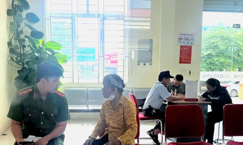 Cụ bà suýt mất hơn 300 triệu đồng vì tin lời 'công an giả'