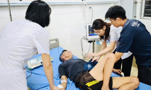 Bác sĩ miền núi giành giật sự sống cho người đàn ông bị hen phế quản nguy kịch
