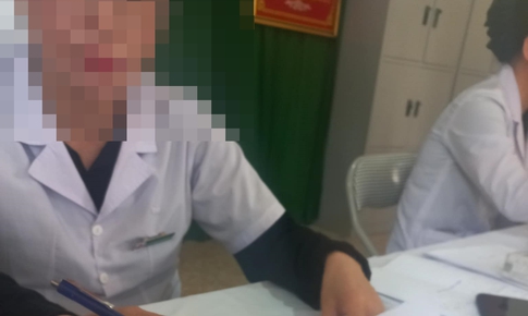 Xử lý nghiêm nhóm người tự ý tổ chức khám bệnh và bán thực phẩm BVSK ở vùng cao Nghệ An