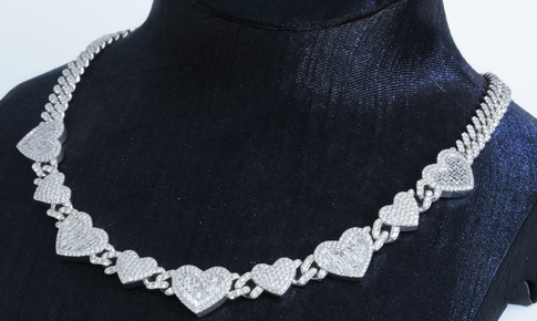 Hoàng Thứ Jewelry, 35 năm kế thừa di sản và hành trình đổi mới 'Trái tim'