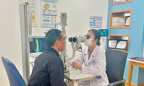 Cảnh báo: Phải nhập viện cấp cứu vì keo 502 bắn vào cả 2 mắt