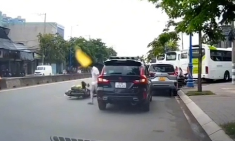 Cái kết đắng cho tài xế mở cửa ô tô gây tai nạn còn đòi bồi thường 3 triệu đồng