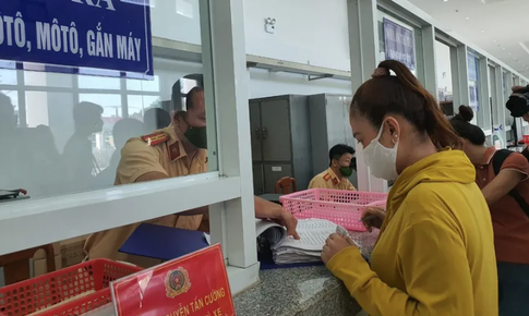 6 trường hợp bắt buộc phải đổi đăng ký xe, biển số xe năm 2025, các lái xe cần lưu ý