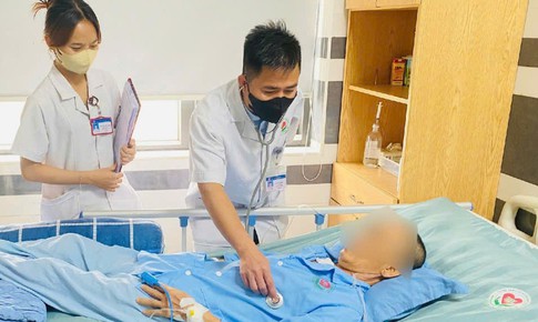 Y tế huyện cứu sống bệnh nhân hôn mê sau xuất huyết não