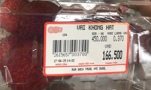 Loại vải giá bán hơn nửa triệu/kg: Cung không đủ cầu, dân Hà thành xếp hàng đợi mua