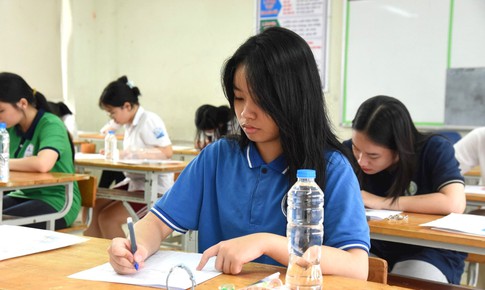 Bí quyết giúp sĩ tử lớp 10 vững sức khỏe, tinh thần