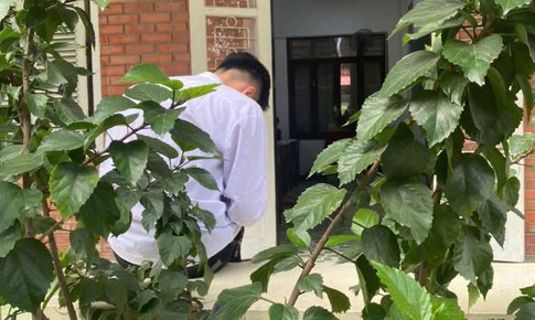 Thuốc lá điện tử ‘núp bóng’ bút, son môi, USB tấn công giới trẻ