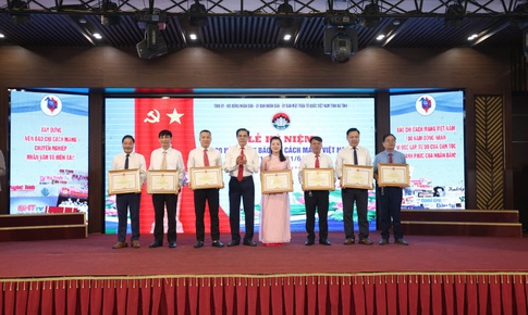 Hà Tĩnh tôn vinh những đóng góp của báo chí tại địa phương