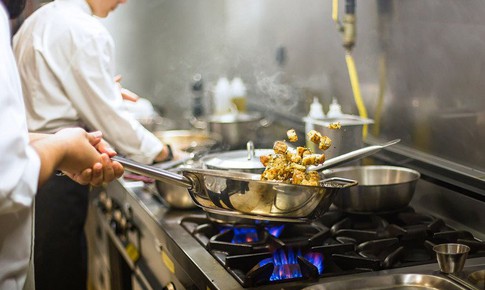 Tin vui cho h&#224;ng chục triệu người Việt Nam về gi&#225; gas th&#225;ng 7/2025