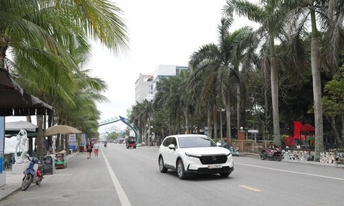 Thanh H&#243;a: Cắm biển giới hạn tốc độ để xe điện 4 b&#225;nh tiếp tục hoạt động