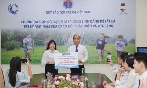 Tiếp nhận 1 tỷ đồng để ưu tiên hỗ trợ phẫu thuật tim cho trẻ có hoàn cảnh khó khăn