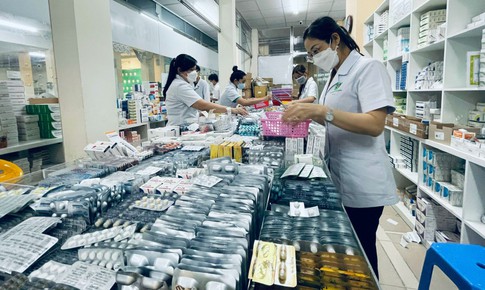 Bộ Y tế yêu cầu tuyệt đối không để xảy ra khan hiếm, thiếu thuốc khám, chữa bệnh