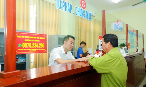 Hai tuần vận h&#224;nh ch&#237;nh quyền hai cấp tại Nghệ An: Gọn việc, gần d&#226;n