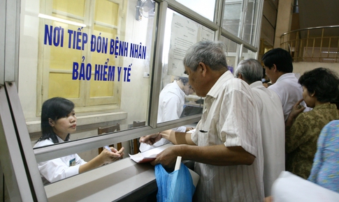 Đề nghị miễn, giảm viện phí cho người mắc bệnh hiểm nghèo
