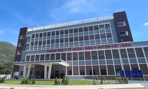 TPHCM bàn giải pháp đào tạo, luân chuyển bác sĩ ra Đặc khu Côn Đảo