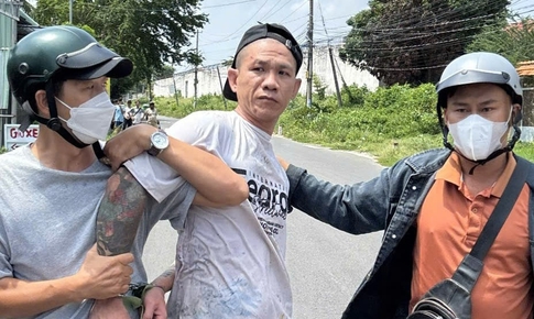 Bắt kẻ trốn khỏi trại tạm giam sau 5 giờ truy t&#236;m
