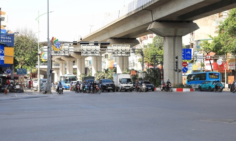Hà Nội sẽ thí điểm hạn chế xe máy chạy xăng từ 1/1/2026