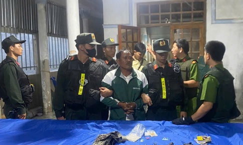 Khởi tố kẻ bắn Trung tá công an khi ngăn cản vụ bạo lực gia đình