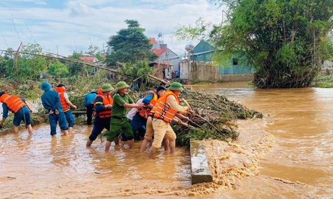 B&#227;o số 3 (Wipha) đang mạnh l&#234;n, c&#243; nhiều điểm tương đồng với b&#227;o Yagi