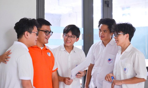 Kỳ thi tốt nghiệp THPT 2025: Ph&#233;p thử đầu ti&#234;n của chương tr&#236;nh gi&#225;o dục phổ th&#244;ng 2018